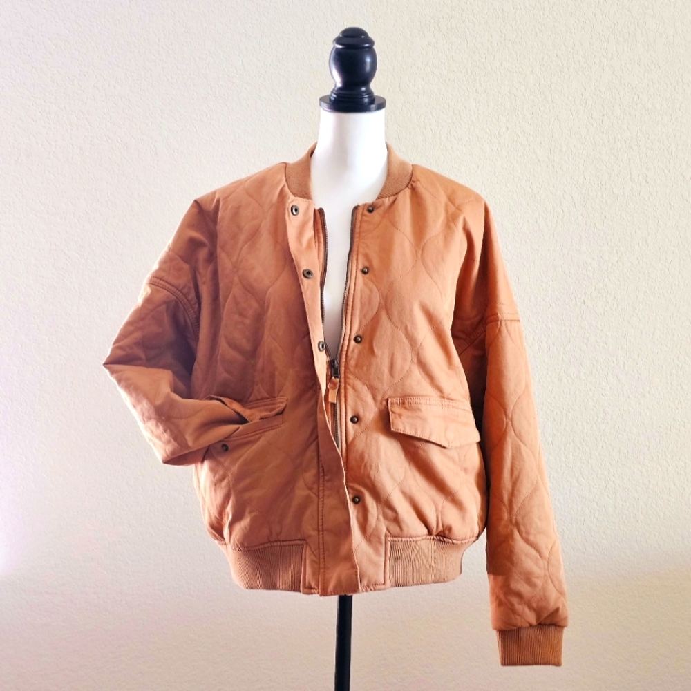 Universal Thread Spring/Summer Bomber Jacket Size… - image 1